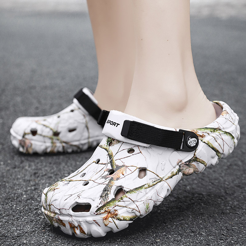 Mens Fashion Modern - Summer Women's and Men's Clogs Slippers