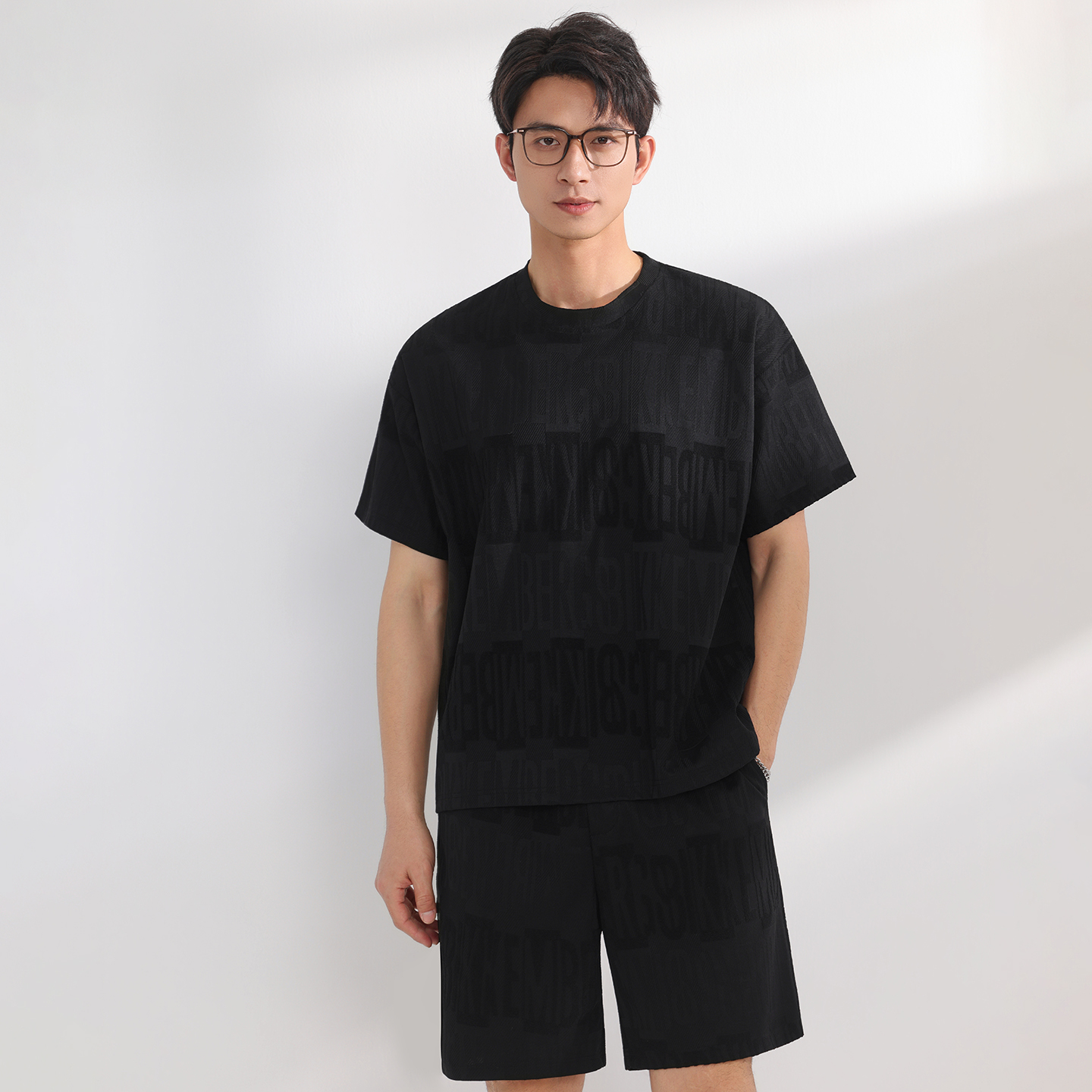 【Top 5-Point Pants】Men's T-Shi - Men'S Fashion T Shirts ulasan dan harga